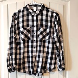 Junior Plaid Button Down Shirt